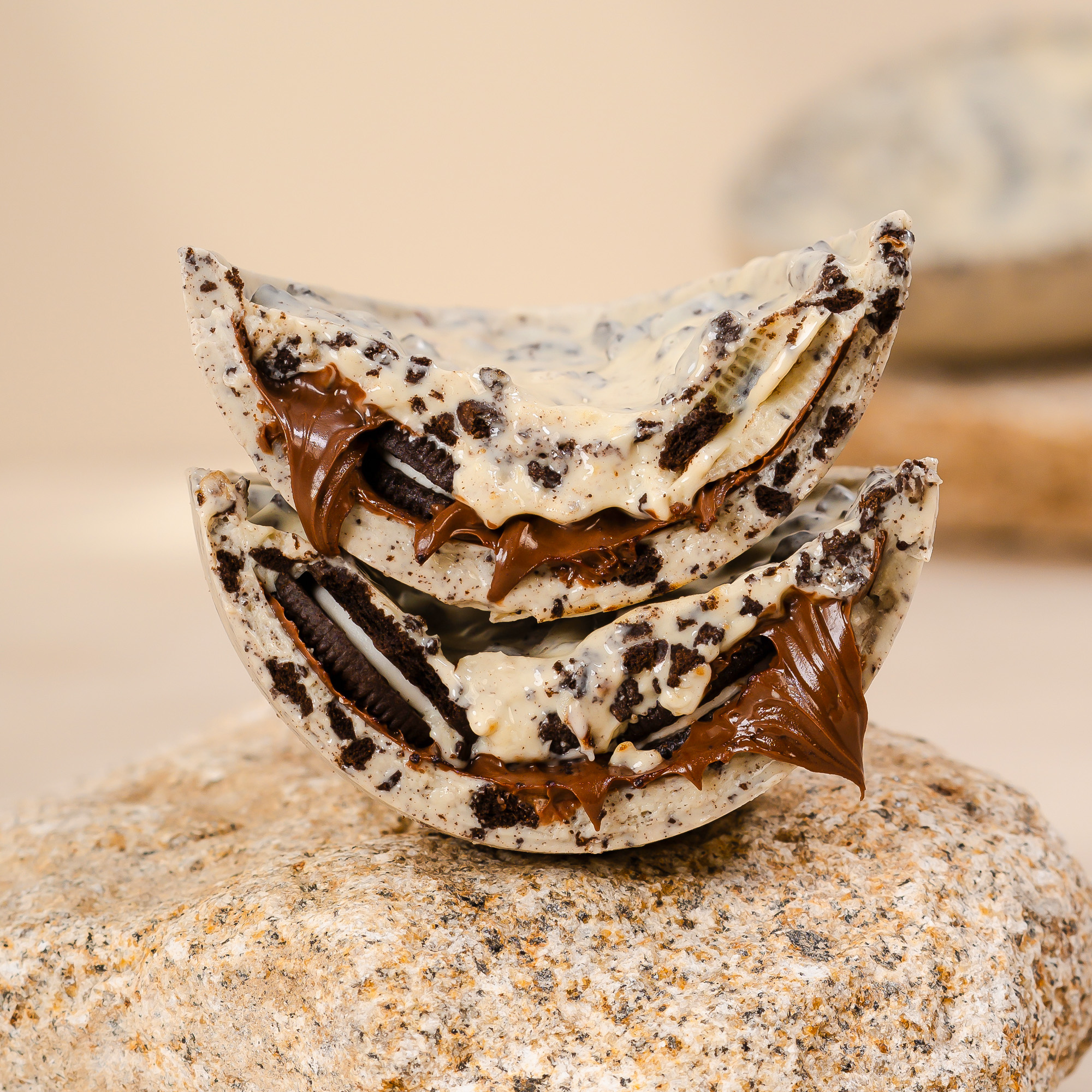 Ovo Recheado Oreo com Nutella 500g - Imagem 1